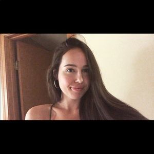 Meet your Posher, Gabriella